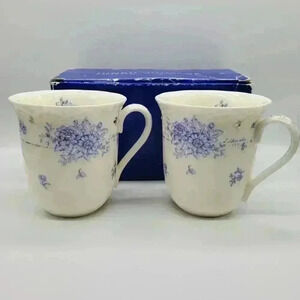 NEW Set of 2 JUNKO SHIMADA Coffee Mug Blue & White Floral Silver Leaf Signed